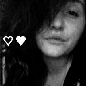 Meet your Posher, Leanne